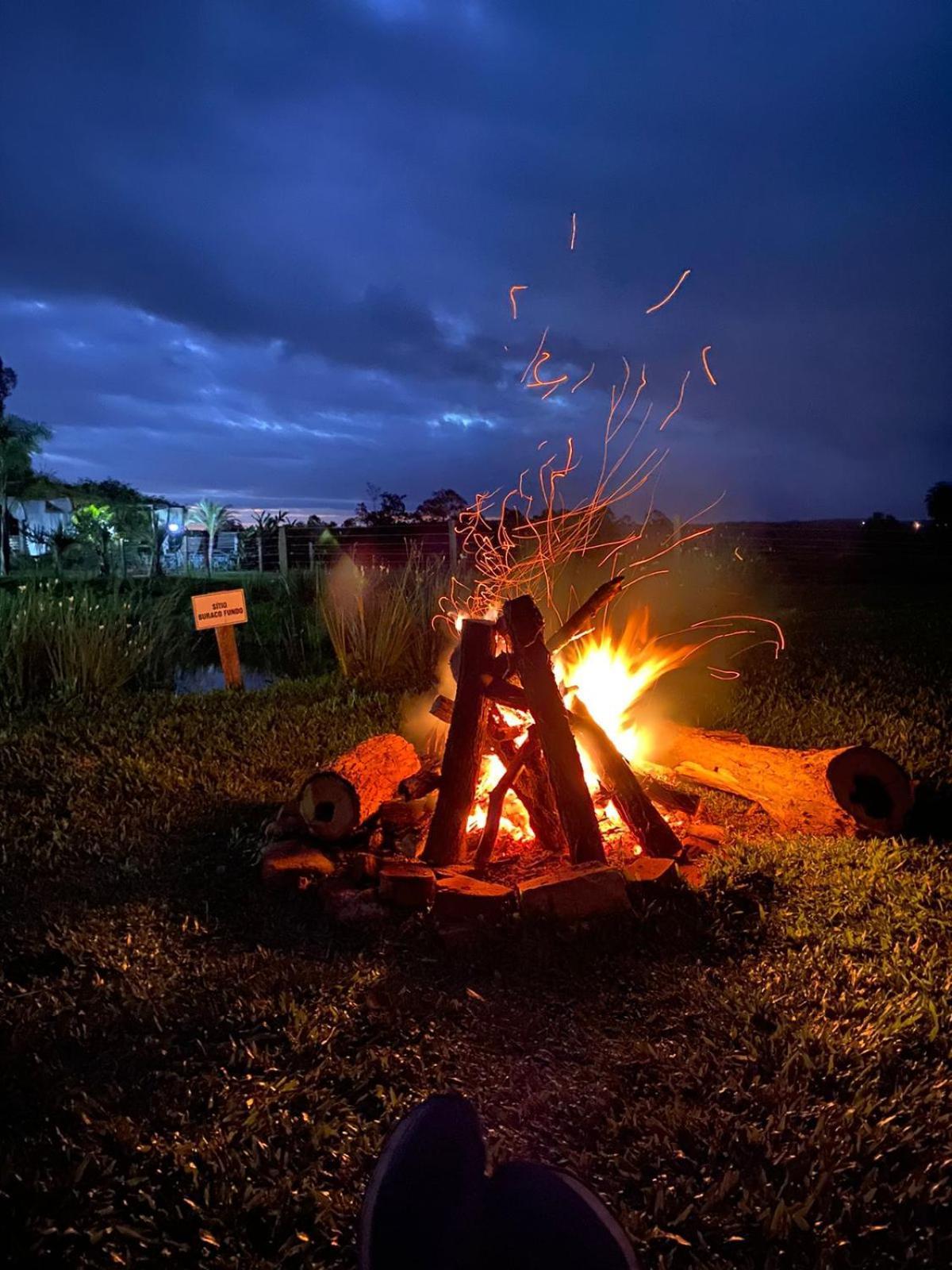 Pousada Romantica - Sitio Buraco Fundo Vale Verde  Eksteriør bilde